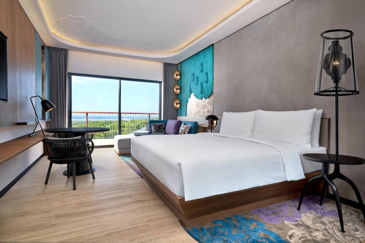 Renaissance Bali Nusa Dua 5*